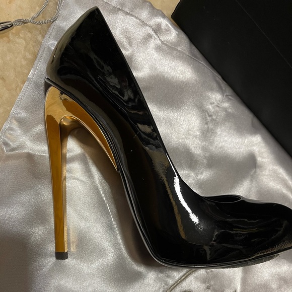 Giuseppe Zanotti Shoes - Heel Giuseppe Zanotti  design